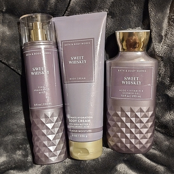 Bath & Body Works Other - BBW Sweet Whiskey Set